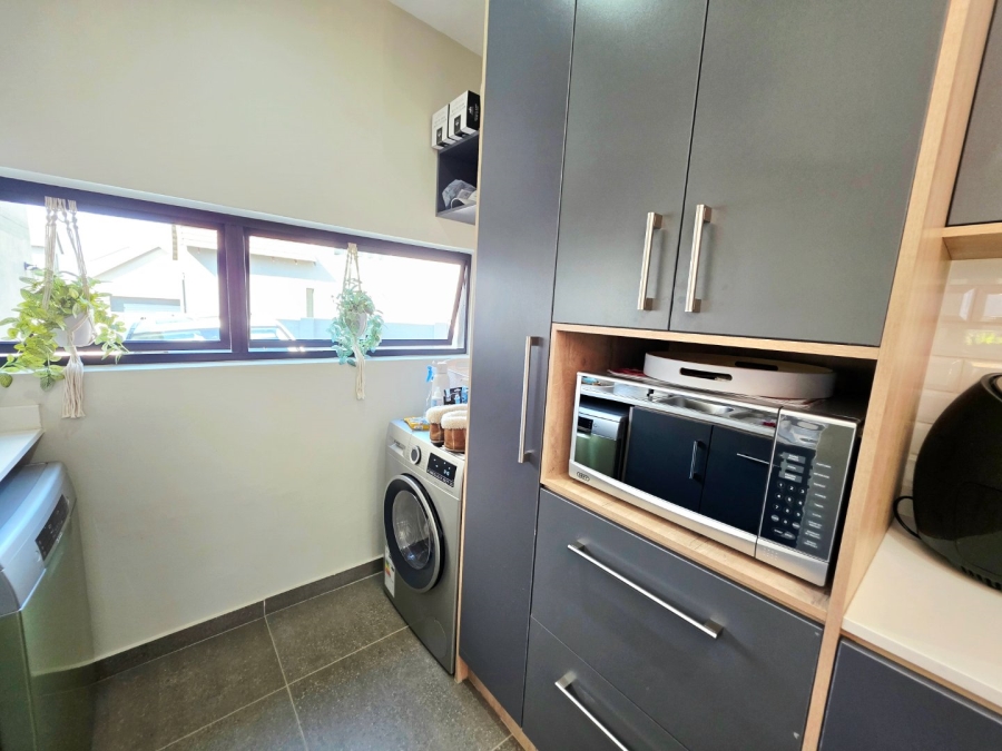 3 Bedroom Property for Sale in Woodland Hills Bergendal Free State